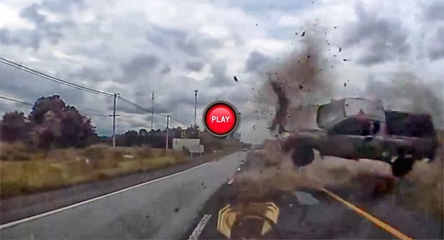  Holy…Near Miss in Thailand! Driver Avoids Barrel Rolling Pickup Truck