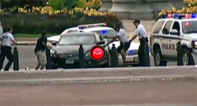  Female Driver Shot Dead at U.S. Capitol After High-Speed Car Chase [Raw Footage]