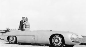 1956-Pontiac-Club-de-Mer-Concept-2