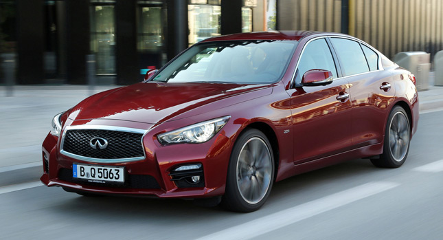 Infiniti Q50 Gets New Mercedes-Sourced  211HP 2.0L Turbo Engine at the Guangzhou Motor Show