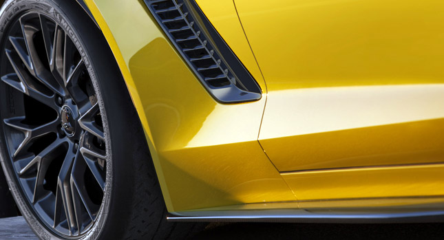  2015 Corvette Z06 Teased Ahead of the Detroit Auto Show