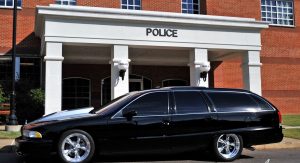 Oldsomobile-Custom Cruiser-Wagon-2