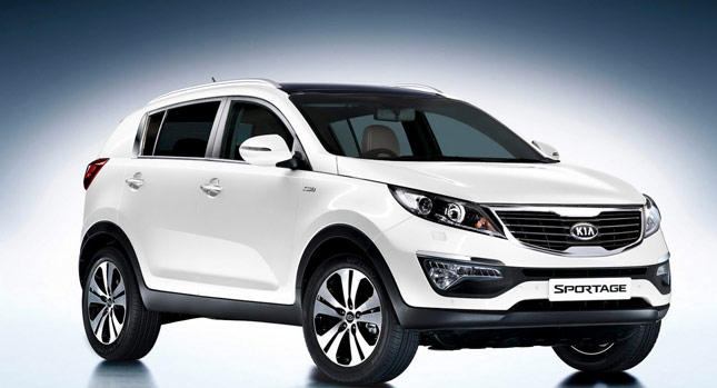  Updated Kia Sportage Available from £17,495 in the UK