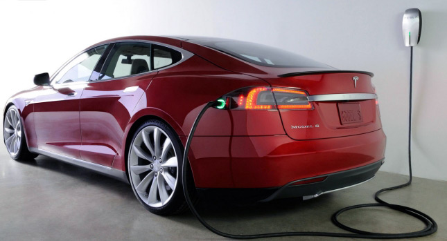  Almost 30,000 Teslas at Risk of Fire, Says NHTSA