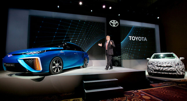  Toyota Bringing FCV Hydrogen Fuel Cell Electric Car to Market in 2015 with a 300-Mile Range