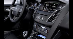 2015-Ford-Focus-Turnier-7 2015-Ford-Focus-Turnier-7