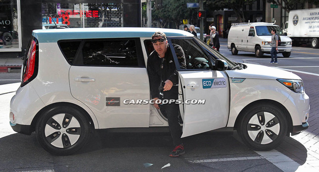  Spied: This is Kia’s All-New 2015 Soul EV Undisgused, and That's One Pissed Off Tester…