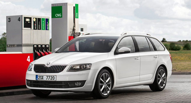  Skoda Octavia Gets G-TEC CNG Version with Autonomy of up to 1,330 km or 827 miles!
