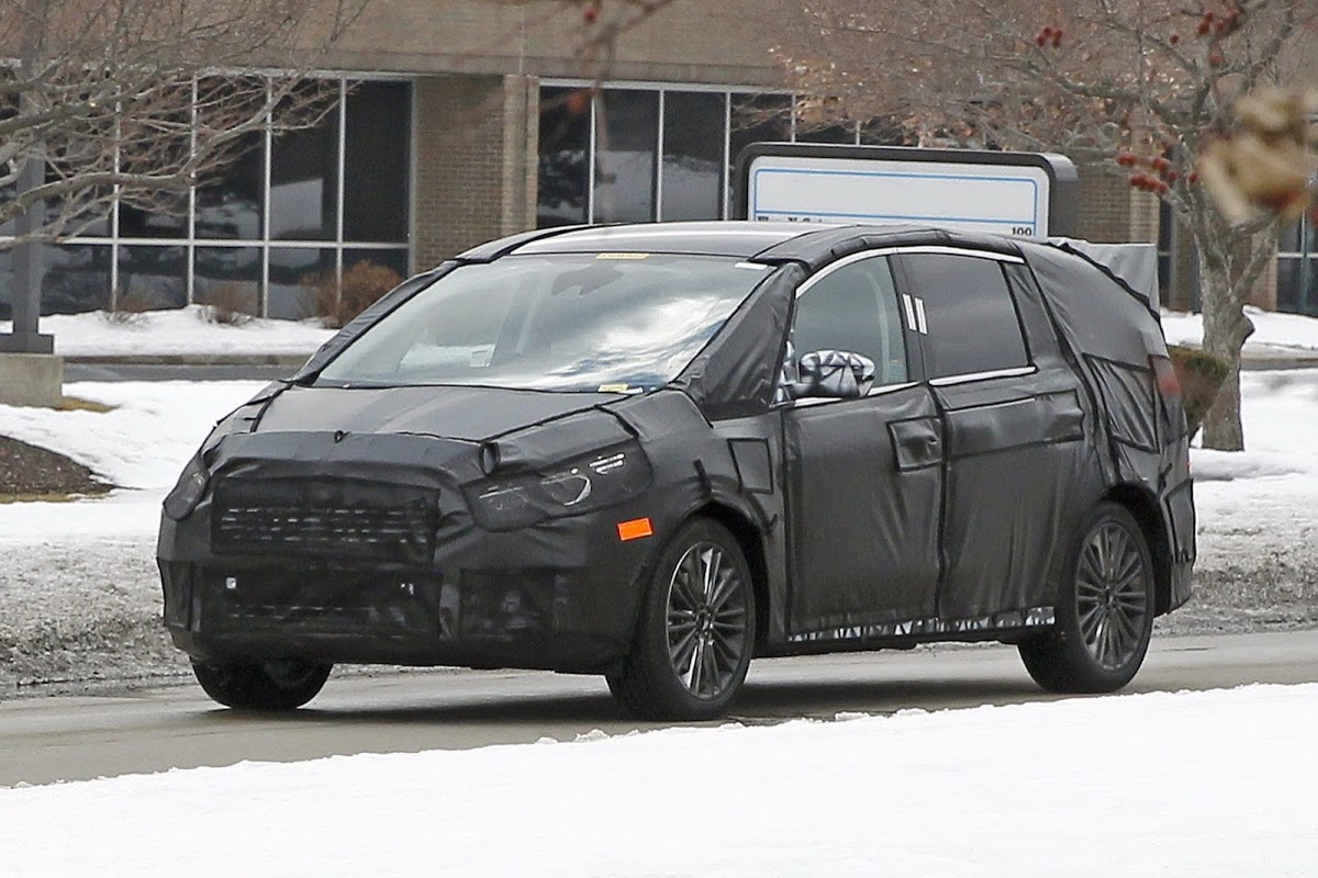 Scoop: 2015 Ford S-MAX Minivan on the Fusion-Mondeo in USA Carscoops