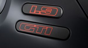 Peugeot-205-GTi-19-16V-Gutmann-12