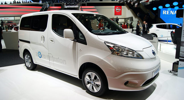  Nissan Shows Final Production Version of e-NV200 with Leaf Drive in Geneva