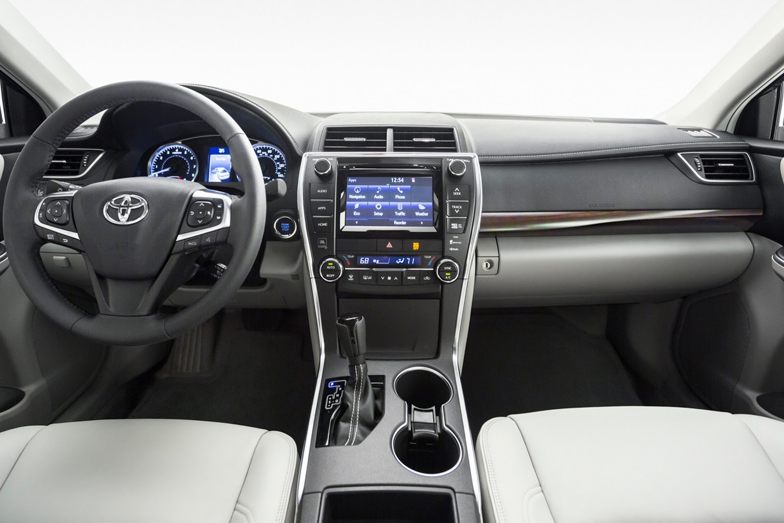 2015 Toyota Camry Facelift: Check it Out in 66 Official Photos | Carscoops