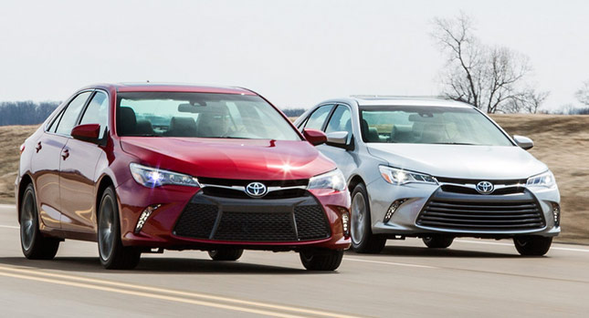  2015 Toyota Camry Facelift: Check it Out in 66 Official Photos