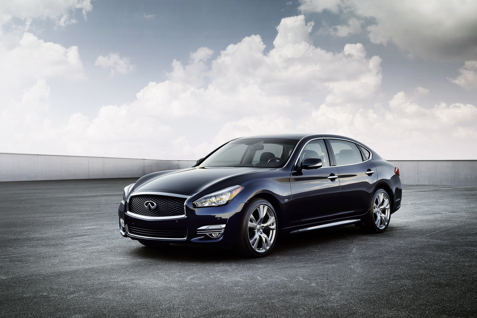 Q70 long infiniti