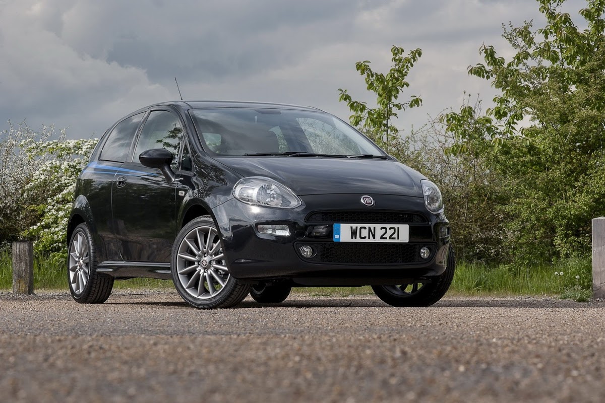 Fiat Buys the Punto Some More Time with New Jet Black 2 Edition for UK