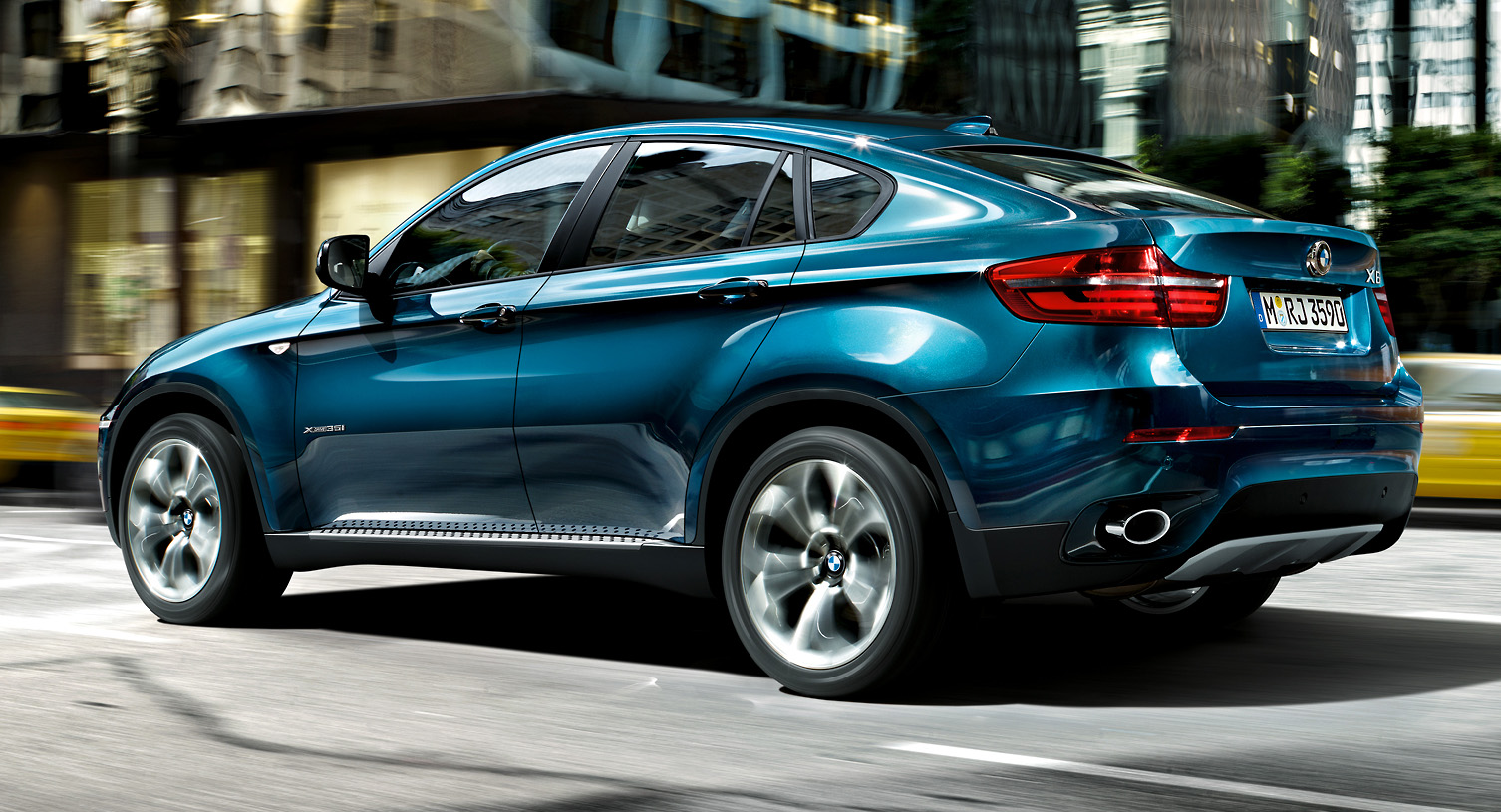 Just How Similar is Mercedes' Concept Coupe SUV to the BMW X6? | Carscoops
