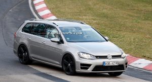 New-VW-Golf-R-Estate-002 New-VW-Golf-R-Estate-002
