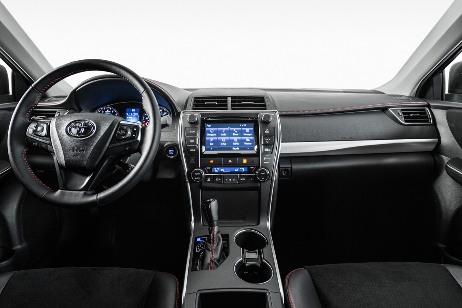 2015 Toyota Camry Facelift: Check it Out in 66 Official Photos | Carscoops