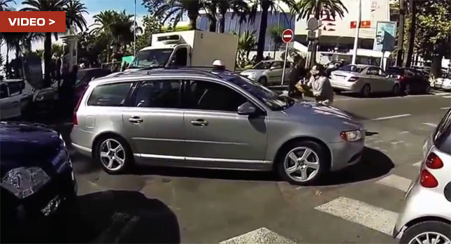  D'oh! Road Rage Smart Driver Pulls Gun, Fails to See Cops Standing Next to Him