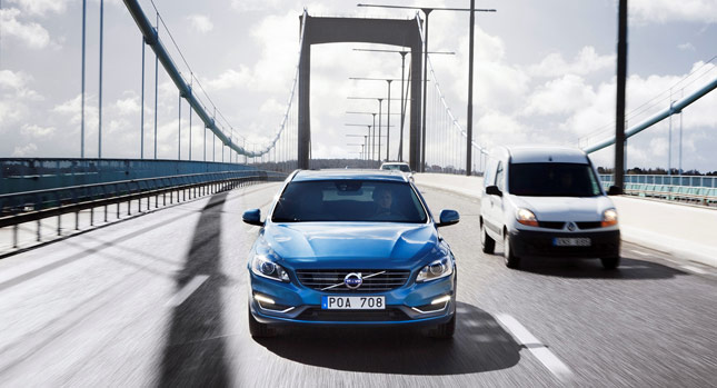  Volvo Frees 100 Self-Driving Cars into Gothenburg Traffic [w/Video]