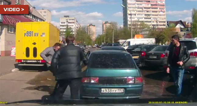  Watch These Russian Guys go from Road Rage Victims to Punishers