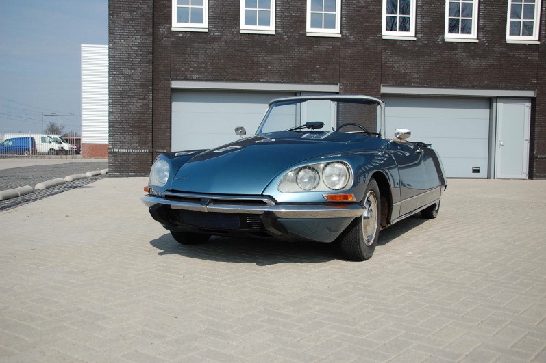 This Citroen DS 21 Décapotable by Chapron Is a Feast for the Eyes -  autoevolution
