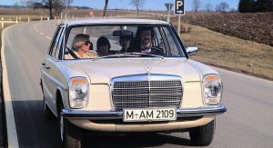 Mercedes-Benz-240D-30-3 Mercedes-Benz-240D-30-3