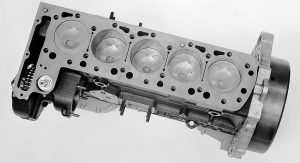 Mercedes-Benz-240D-30-11 Mercedes-Benz-240D-30-11