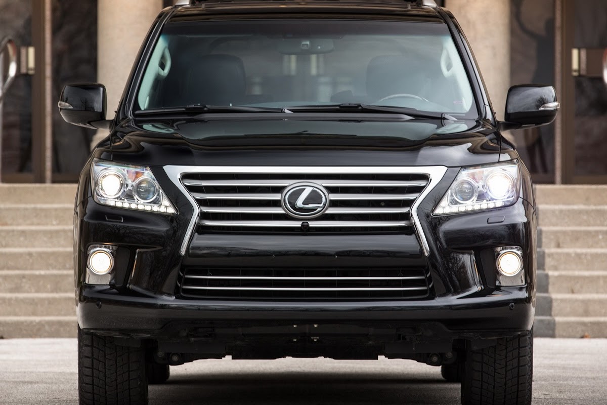 Lexus lx 5
