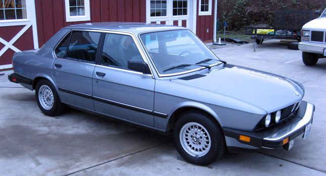  Pristine 1985 BMW 528e has 38k Miles and a Stick Shift