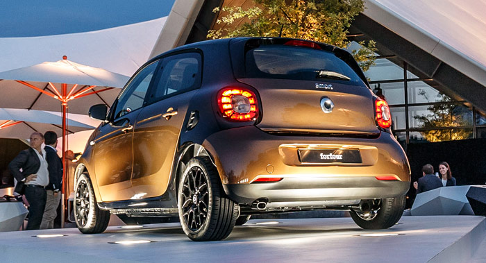  What Mercedes’ Smart Brand Can Learn from BMW’s Mini