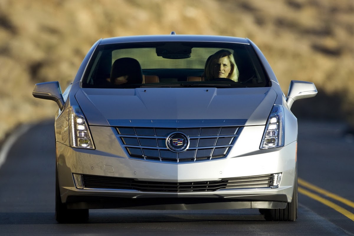 Cadillac Dealers Reportedly Offering Huge Deals on Unsold ELRs | Carscoops