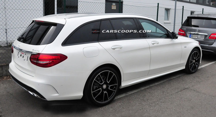  Mercedes C450 AMG Coming to the Detroit Motor Show in January