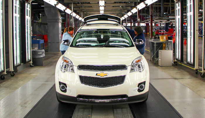  GM Says Americans Can’t Get Enough of the Chevrolet Equinox