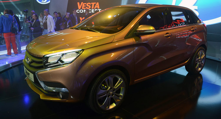  Lada’s New Vesta and XRay Concepts in the Flesh from Moscow [45 Pics]