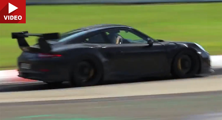  2015 Porsche 911 GT3 RS Brings More Proof About its Natural Aspiration