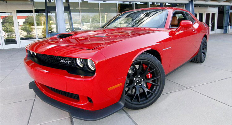 Dodge challenger hellcat 2015