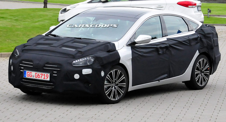 Scoop: 2015 Hyundai i40 Sedan Facelift Gets the Genesis Touch