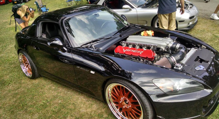  This Viper V10-Swapped Honda S2000 Doesn’t Care What VTEC is