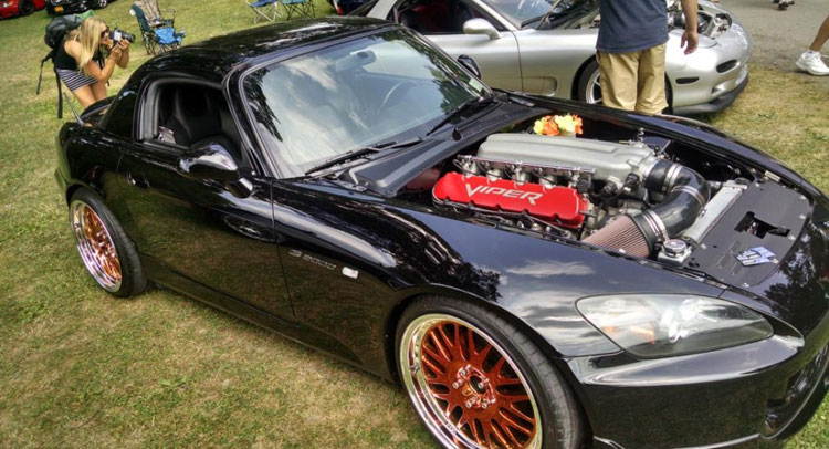 This Viper V10-Swapped Honda S2000 Doesn’t Care What VTEC is
