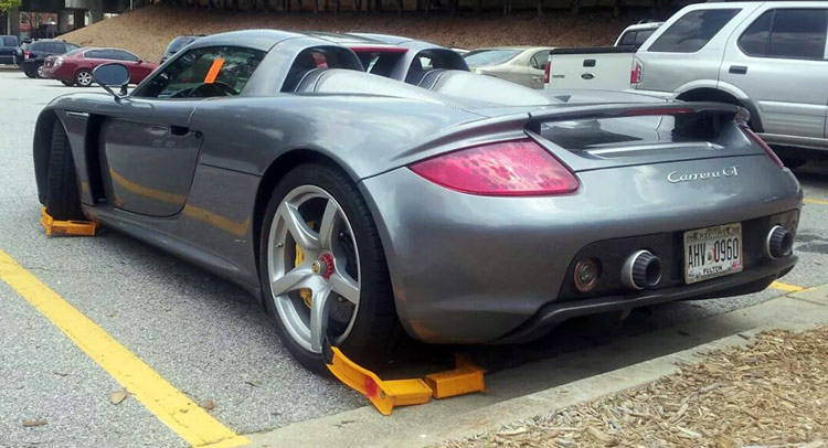  This Guy Booted a Porsche Carrera GT “For the People”