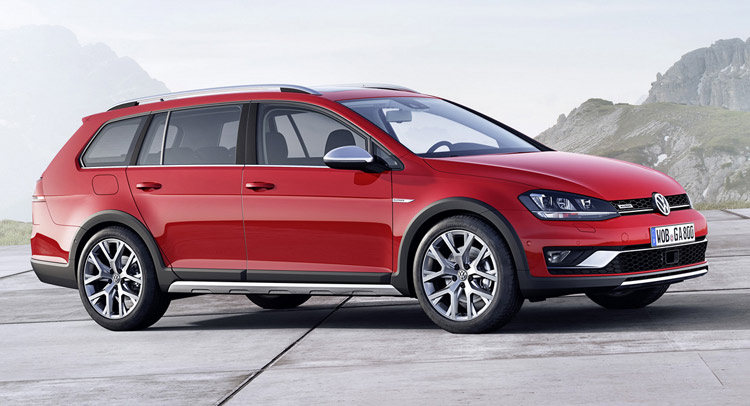  VW Golf Puts on Alltrack Crossover Clothes for the Paris Auto Show