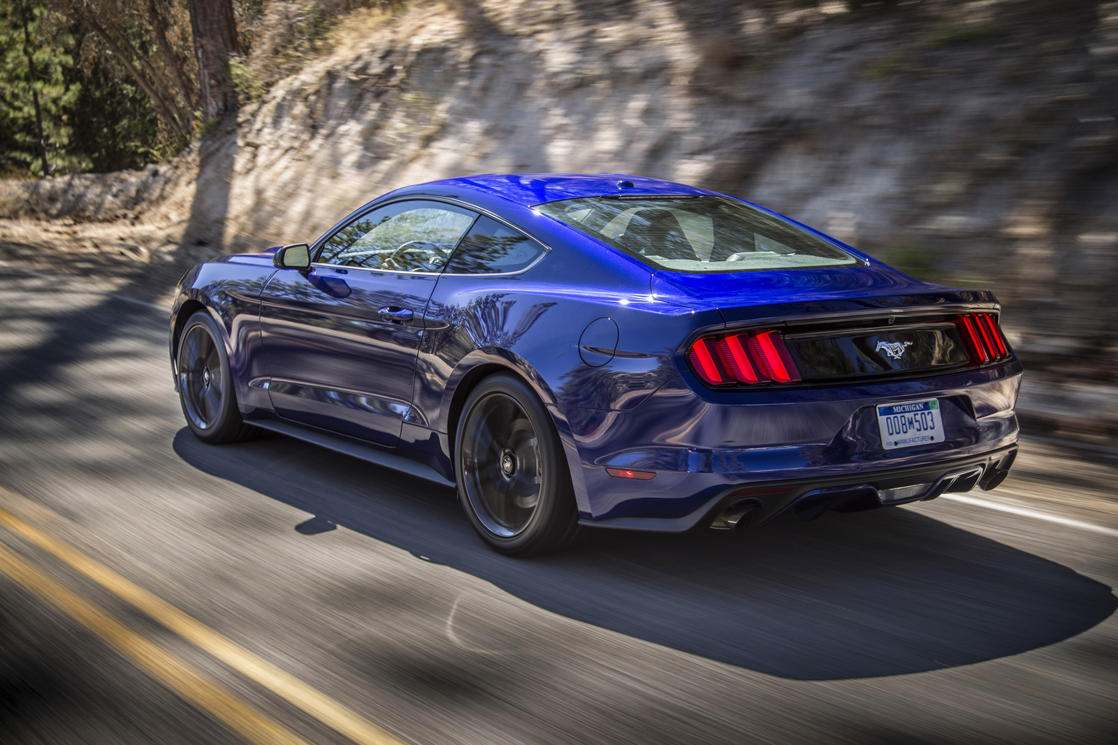 Quench Your 2015 Ford Mustang Thirst with 103 New Photos | Carscoops