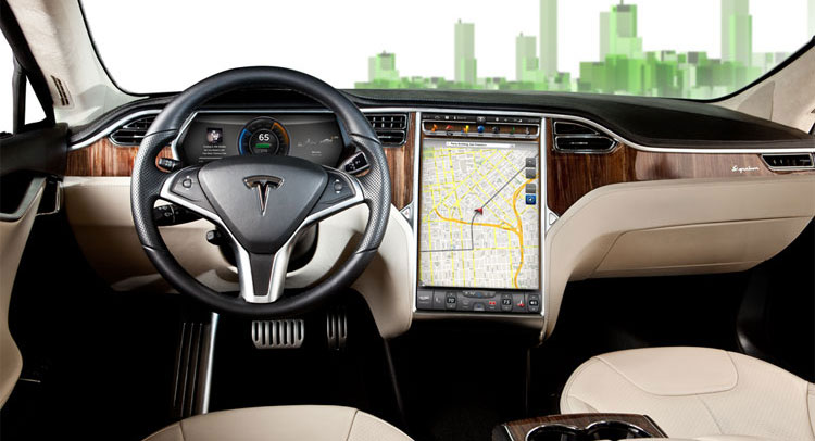  Updated Tesla OS to Add Calendar App, Traffic Info and iPhone Start