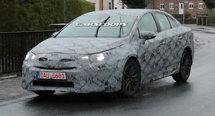 Toyota Spied Testing Camouflaged Avensis; Is it a Test Mule or a Facelift?