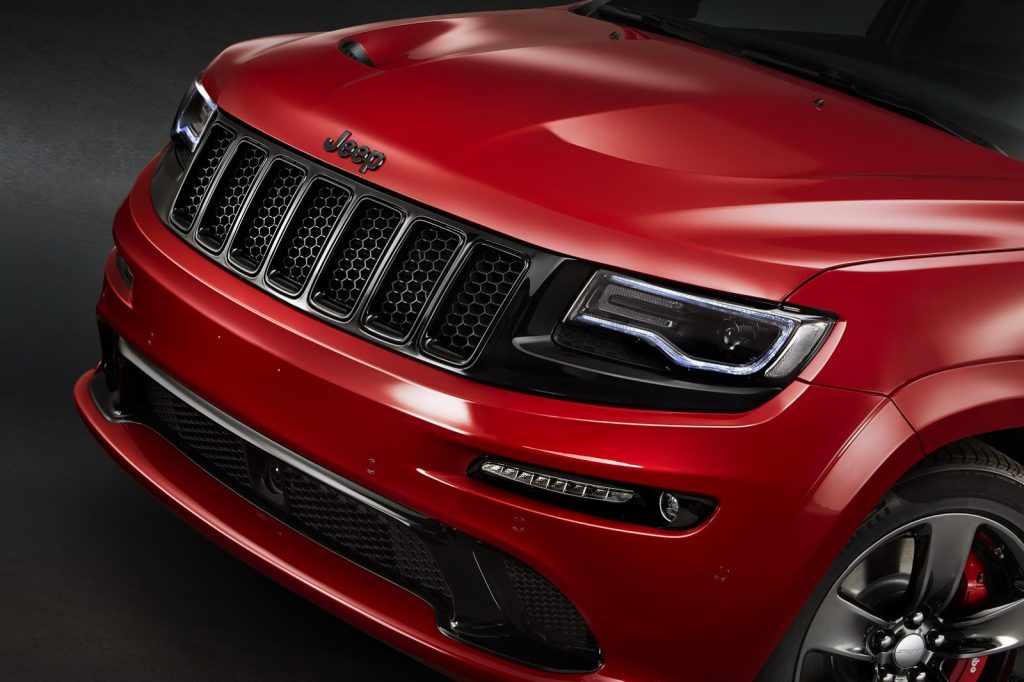 Jeep Entices Europeans with New Grand Cherokee SRT Red Vapor Special |  Carscoops