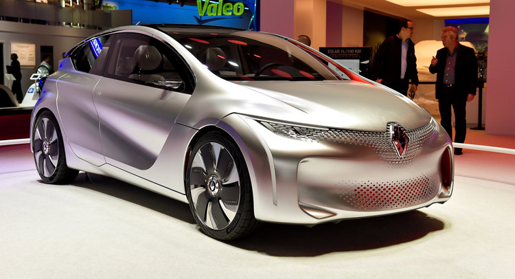  Renault Says the Eolab PHEV Would Be Priced Similarly to a Clio dCi if Built