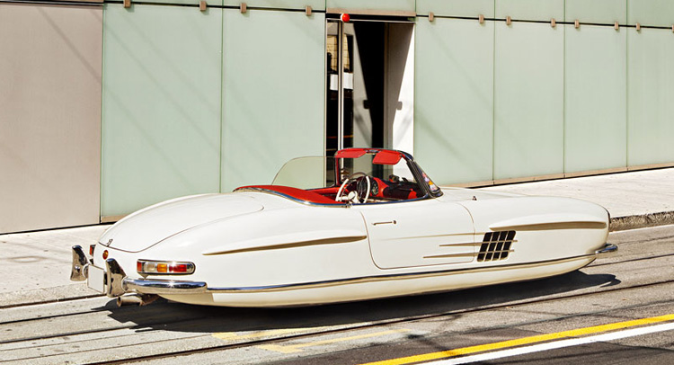  Artist Reimagines Classic Cars as Sexy Futuristic Levitating Pods