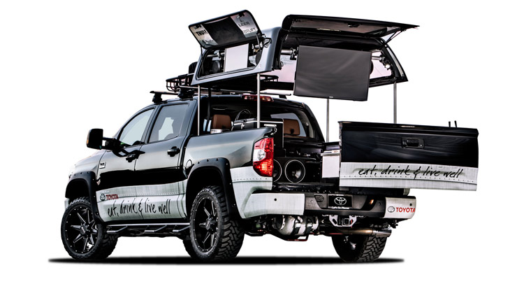 melodisk øst nederdel Toyota Tundra by Tim Love Is a Barbecue on Wheels | Carscoops