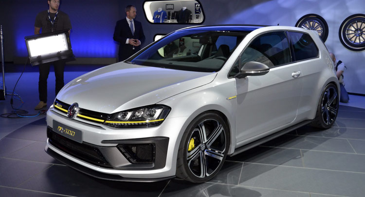  VW Golf R 400 and Golf R Variant: Only One Of These Might Come to US